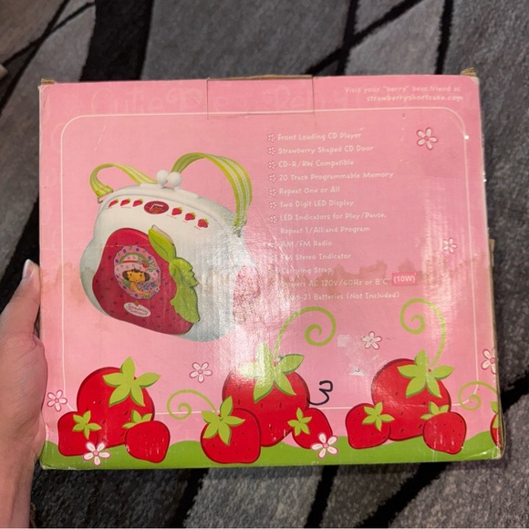 Strawberry Shortcake Stereo CD Boombox - Picture 3 of 6
